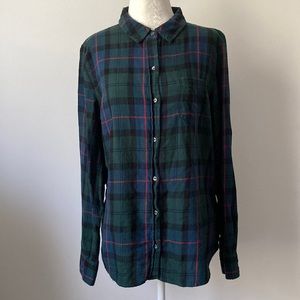 GAP Factory Boyfriend Fit Button Down Shirt